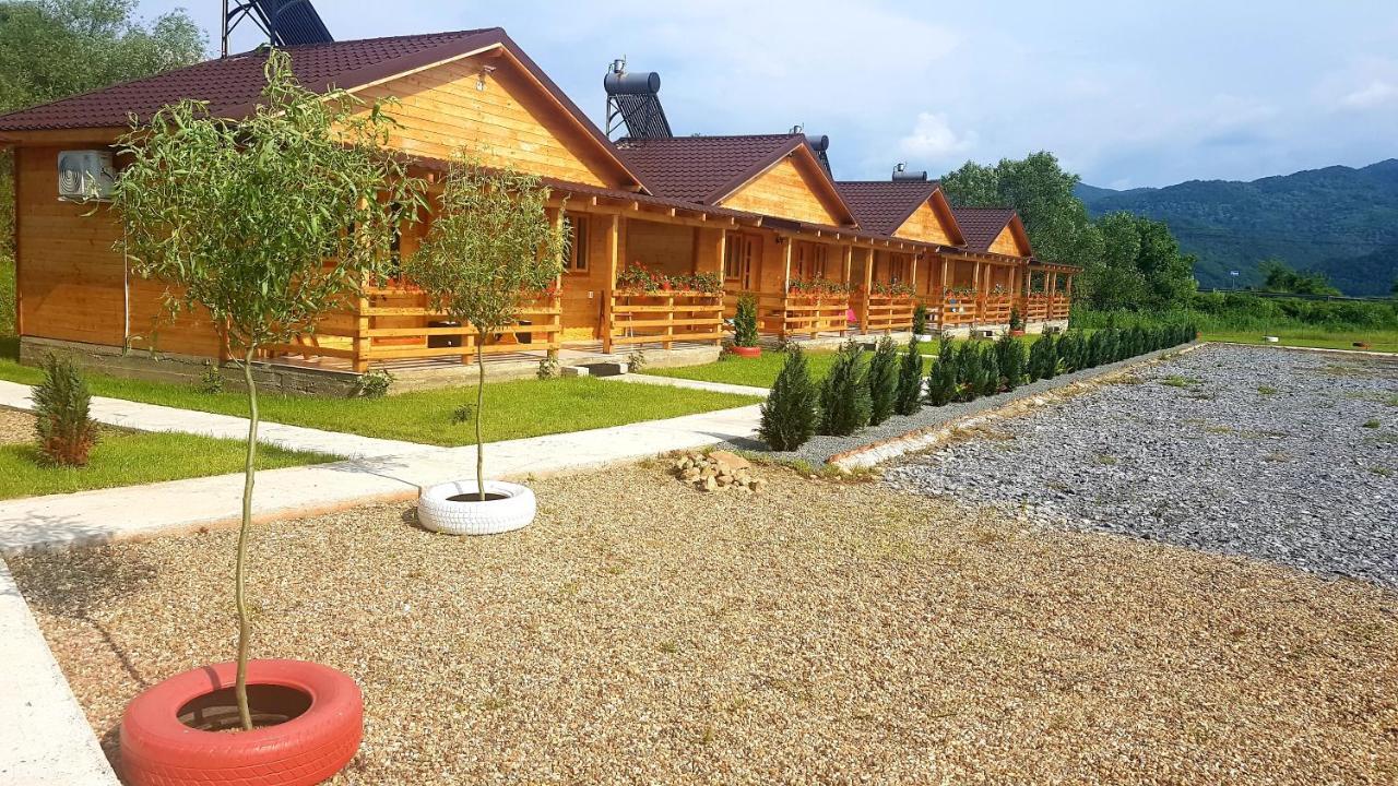 La Podul Gornii Campsite *